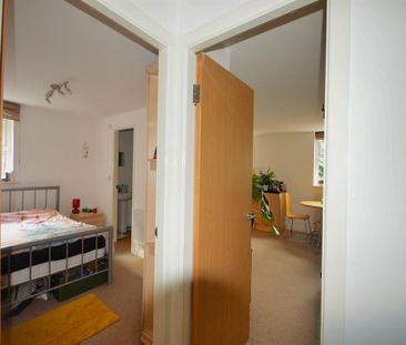 1 Bedroom Apartment To Let - Photo 3