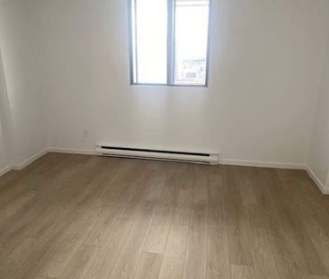 2 CH - 2 SDB - Longueuil - $1,850 /mo - Photo 2