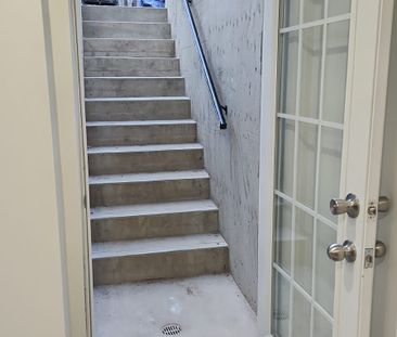 For Lease - 5654 Churchill Meadows Boulevard Unit# Basement Unit, M... - Photo 2