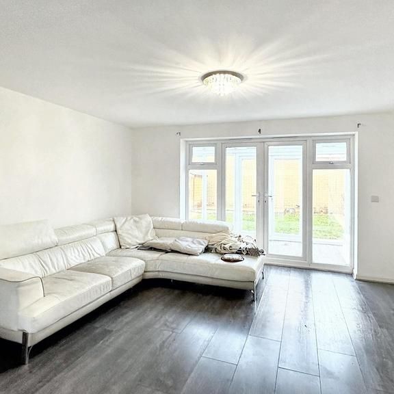 3 bedroom house to rent - Photo 1