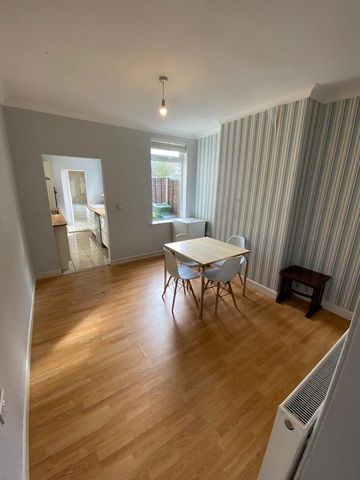 28 Leopold Street Loughborough - Photo 2