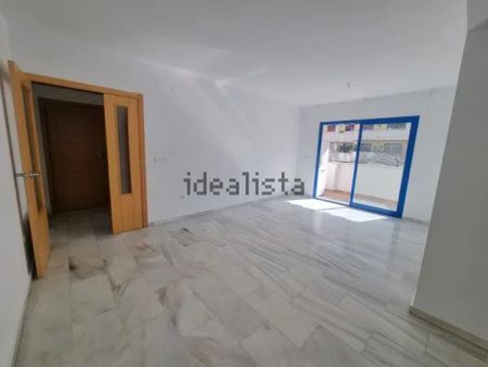 Alquiler de piso en Calle Mar Cantabrico - Photo 4