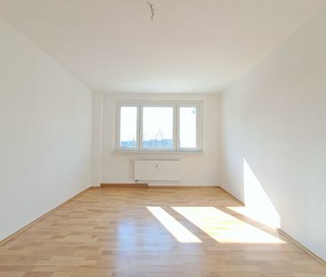 Helle 2-Zimmer-Wohnung mit Sonnenbalkon direkt am Zentrum - Photo 6