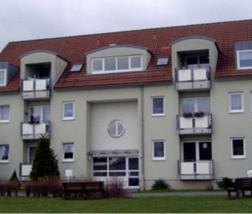 Schmölln, Drei-Raum-DG-Whg. mit großer Dachterrasse (ME44) - Photo 1