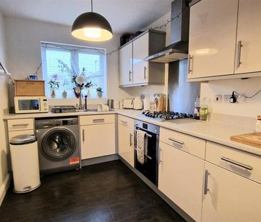2 bedroom house to rent - Photo 3