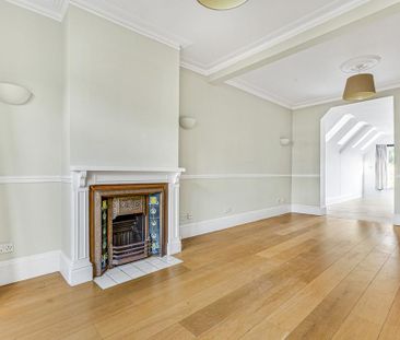 4 bedroom terraced house to rent - Photo 3