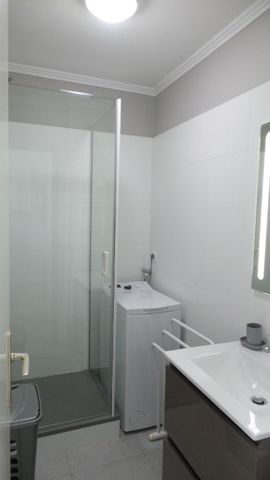 Pornichet Studio Meuble Etudiant 27,34 M² - Photo 2
