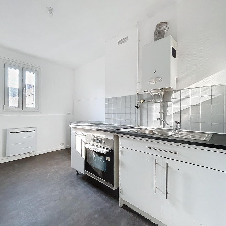 Location Appartement 2 pièces 53m² TROYES 10000 - Photo 1