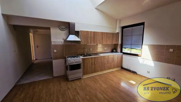 Pronájem BOV 4+KK s terasou a zahrádkou, Přerov, centrum - Photo 1
