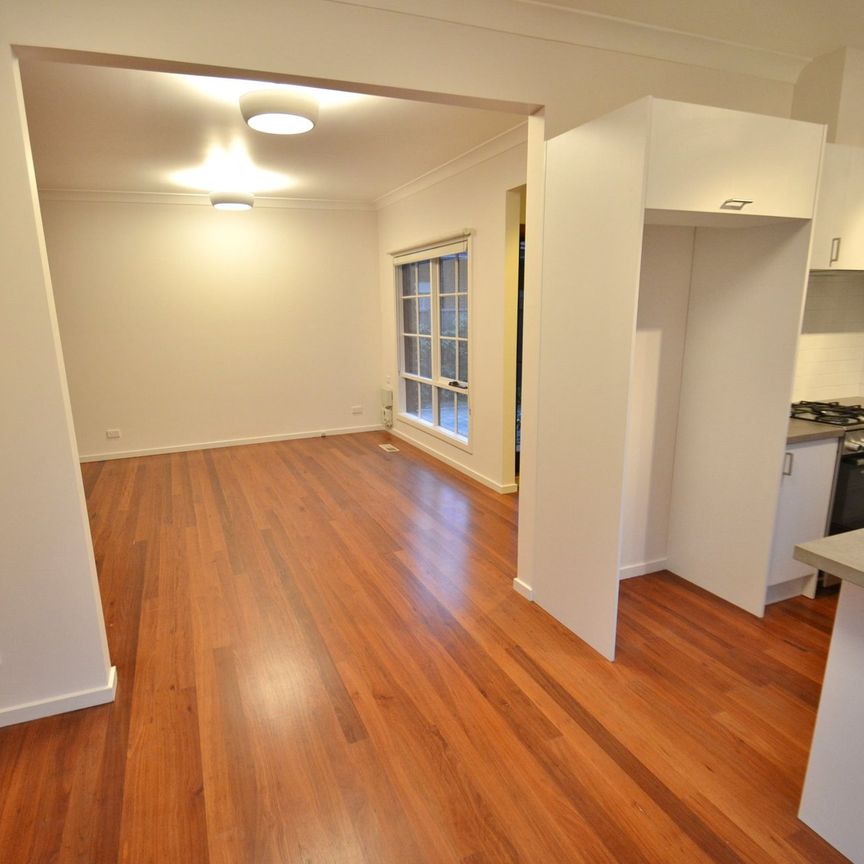 2/222 Edward Street, Brunswick East - Photo 1