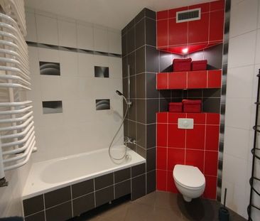 Mieszkanie w centrum, z windą, plus 600zł czynsz - Photo 6