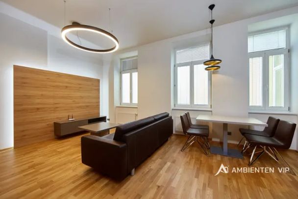 Pronájem luxusního a vybaveného 2+kk v srdci města Brna s možností parkování - Fotografie 1