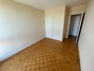 Location Appartement 3 pièces 66m² COMPIEGNE 60200 - Photo 4