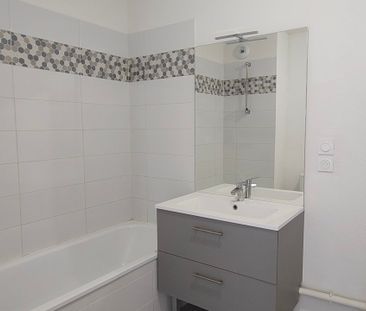 Location Appartement 2 pièces 44m² BRUGUIERES 31150 - Photo 2