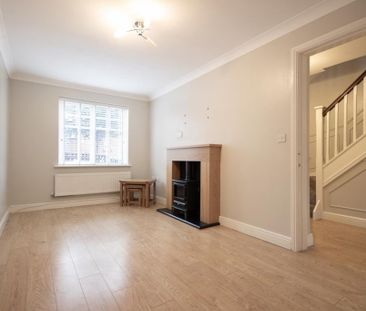 4 bedroom townhouse to rent - Photo 1