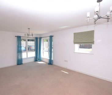 Pullman House, 11 Tudor Way, Beeston, Leeds, LS11 - Photo 1