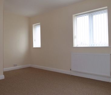 2 Bed Terraced House, Brown Street, M6 - Photo 5