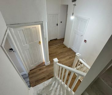 1 bedroom bedsit to rent - Photo 4