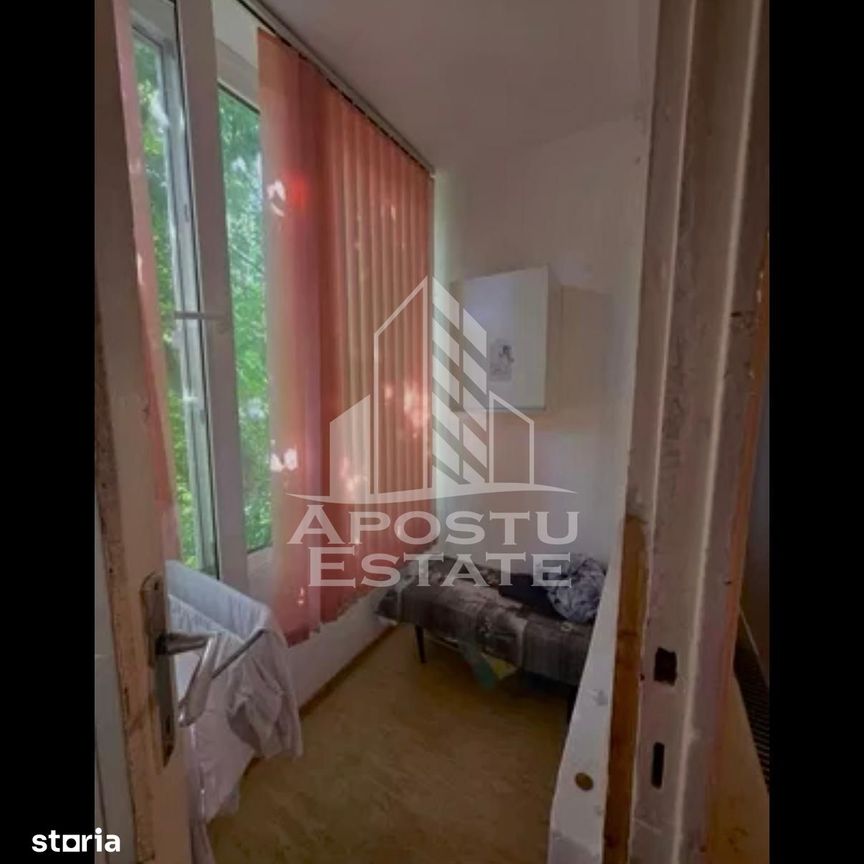 Apartament cu 2 camere - Centrala proprie, Complex Studentesc - Photo 1