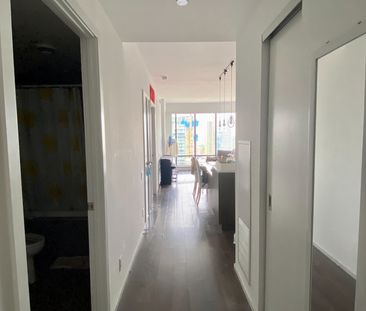 For Lease - 5 St. Joseph Street Unit# 3309, Toronto, Ontario - Photo 1