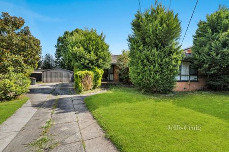 7 Bambra Court, Mount Waverley - Photo 3