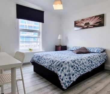 Room in a Shared House, Wendover Road, NW10 - Photo 4