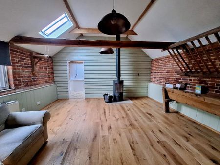 1 bedroom bungalow to rent - Photo 2