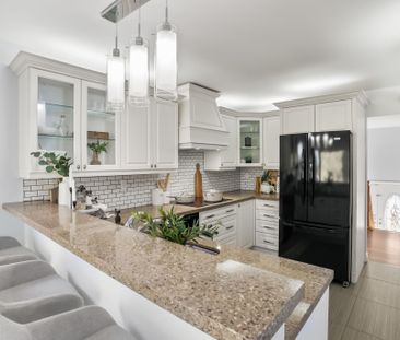 For Lease - 23 Cherry Blossom Crescent Unit# Upper, Clarington, Ont... - Photo 2