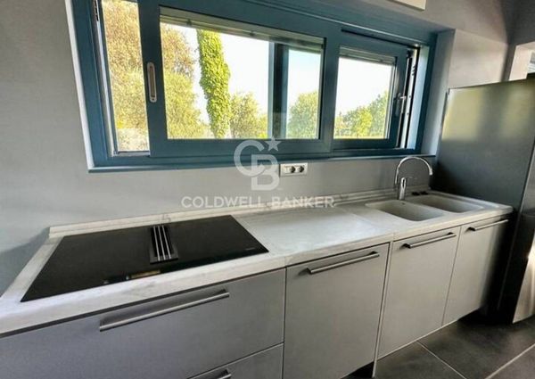 via crociale, Pietrasanta, Tuscany 55045