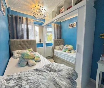 Haslewood Green, Leeds, LS9 - Photo 3