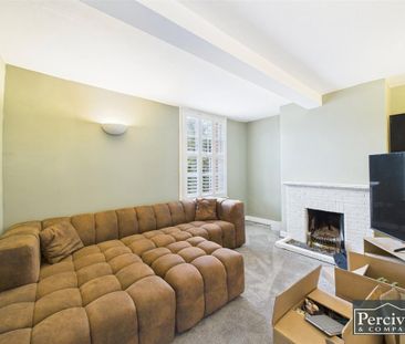 3 bedroom semi-detached house to rent - Photo 1