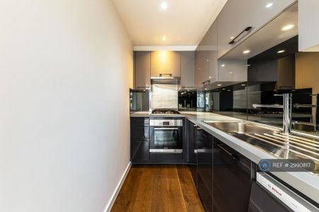 2 bedroom flat to rent - Photo 5