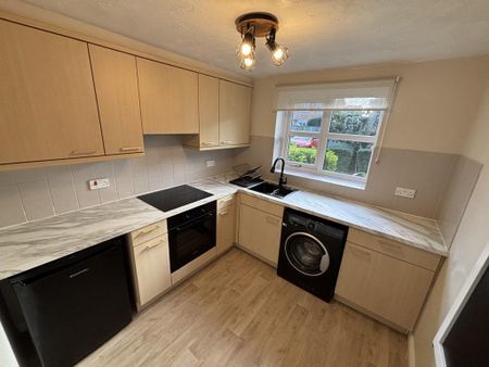 1 bedroom flat to rent - Photo 3