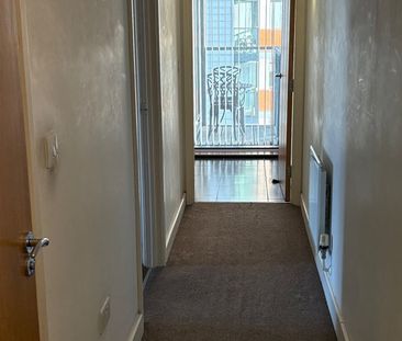 2 Bed Flat, Proton Tower, E14 - Photo 2