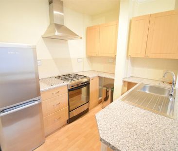1 bedroom ground floor flat to rent - Photo 3