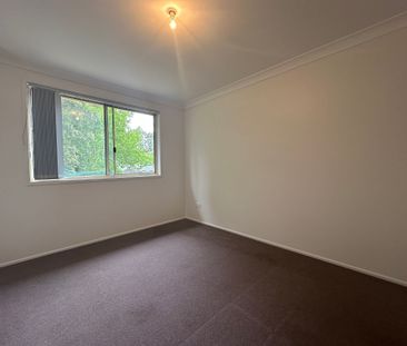 Complex Living With Space - Photo 3