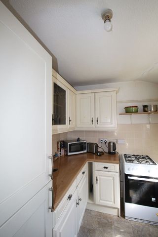 Student Accommodation, 105 Burton Road, Lincoln, Lincolnshire, LN1 3LL, United Kingdom - Photo 3