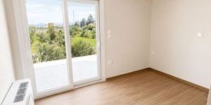Μονοκατοικία για ενοικίαση - Βέλο, - Φωτογραφία 3