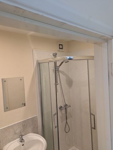 1 bed house of multiple occupation to rent in York Road, Great Yarmouth, NR30 - Photo 5