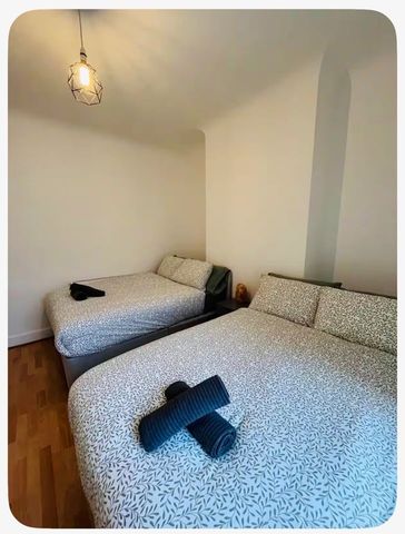 4 Bed Terraced House, Hawkesworh Street, L4 - Photo 4