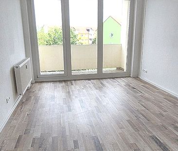 Schöne 3 Raumwohnung in der 3 Etage mit Balkon zu vermieten, im fam... - Foto 6