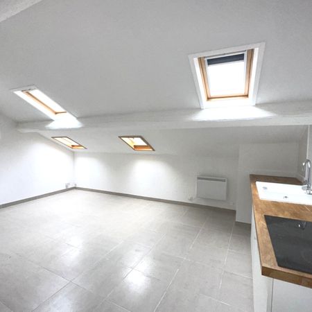 A LOUER APPARTEMENT T2 BEZIERS - Photo 3