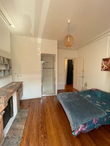 Location Appartement 5 pièces 89m² - Photo 4