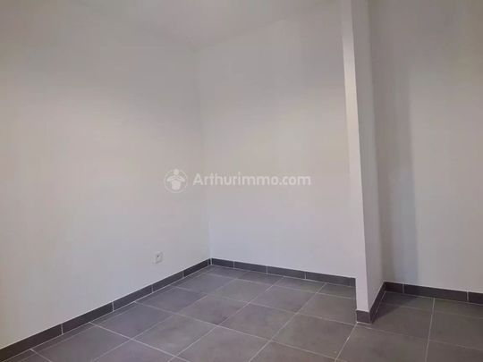 Location Appartement 3 pièces 51 m2 à Carmaux - Photo 1