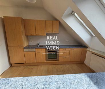 Wunderschöne 2 Zimmer Dachgeschoß-Wohnung im 9. Bezirk-Alsergrund!!! - Photo 3