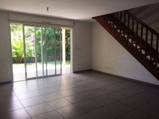 Location Maison 4 pièces 96m² LA POSSESSION 97419 - Photo 1
