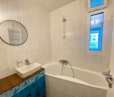 Location Appartement 1 pièce 29m² BIARRITZ 64200 - Photo 2