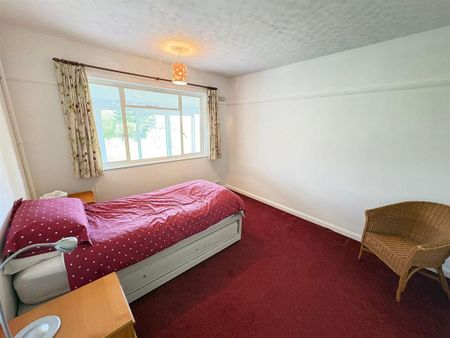 2 bedroom bungalow to rent - Photo 3