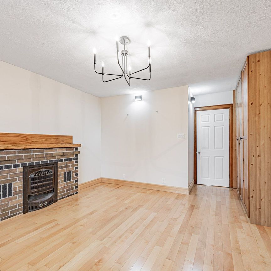 For Lease - 57 Kenwood Avenue, Toronto, Ontario - Photo 1