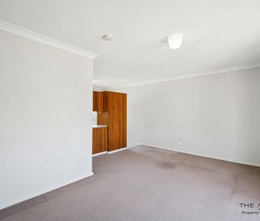 Prime location 2 bedroom - Photo 4
